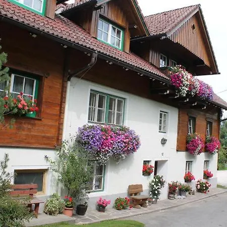 Unterfuchs Lägenhet